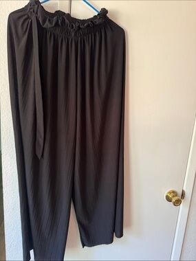Women's Black Wide-Leg Elastic-Waist Pants